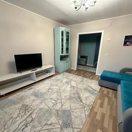 Lux Home На Берегу Ульбы Ustʼ-Kamenogorsk Zewnętrze zdjęcie